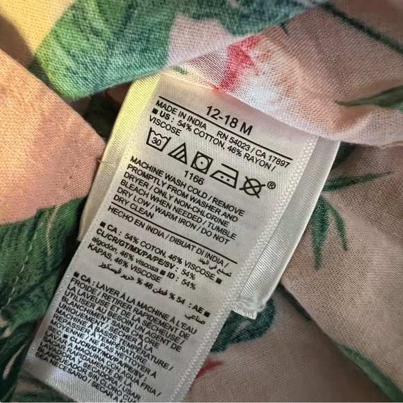 Old Navy Boys 12 18 Months Hawaiian Flamingo Camp Shirt Tropical Print Baby - Picture 5 of 5